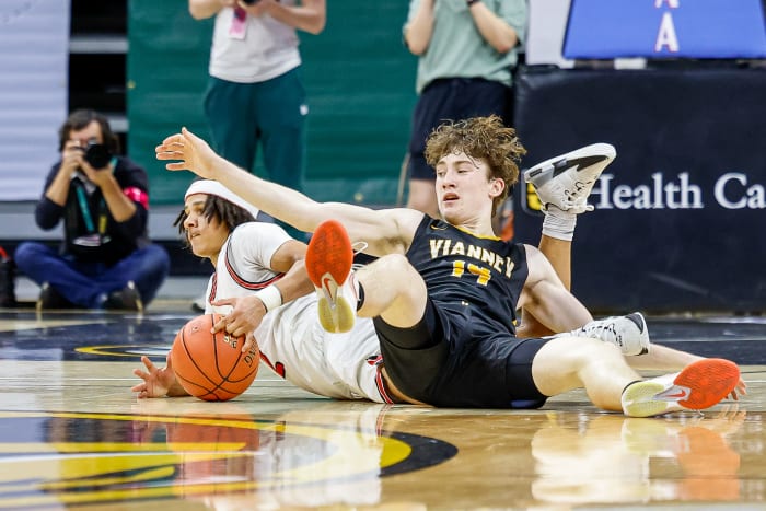 Jefferson City Vianney Missouri boys basketball March 13 2024 Nate Latsch 27034